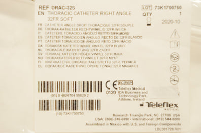 Teleflex DRAC-32S Thoracic Catheter Right Angle 32Fr. Soft (x)